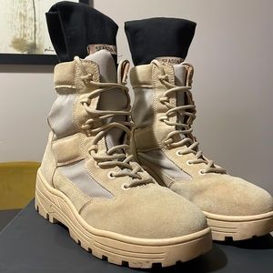 YEEZY SEASON 4 2016 Military Boot/Canvas Carrying Bags